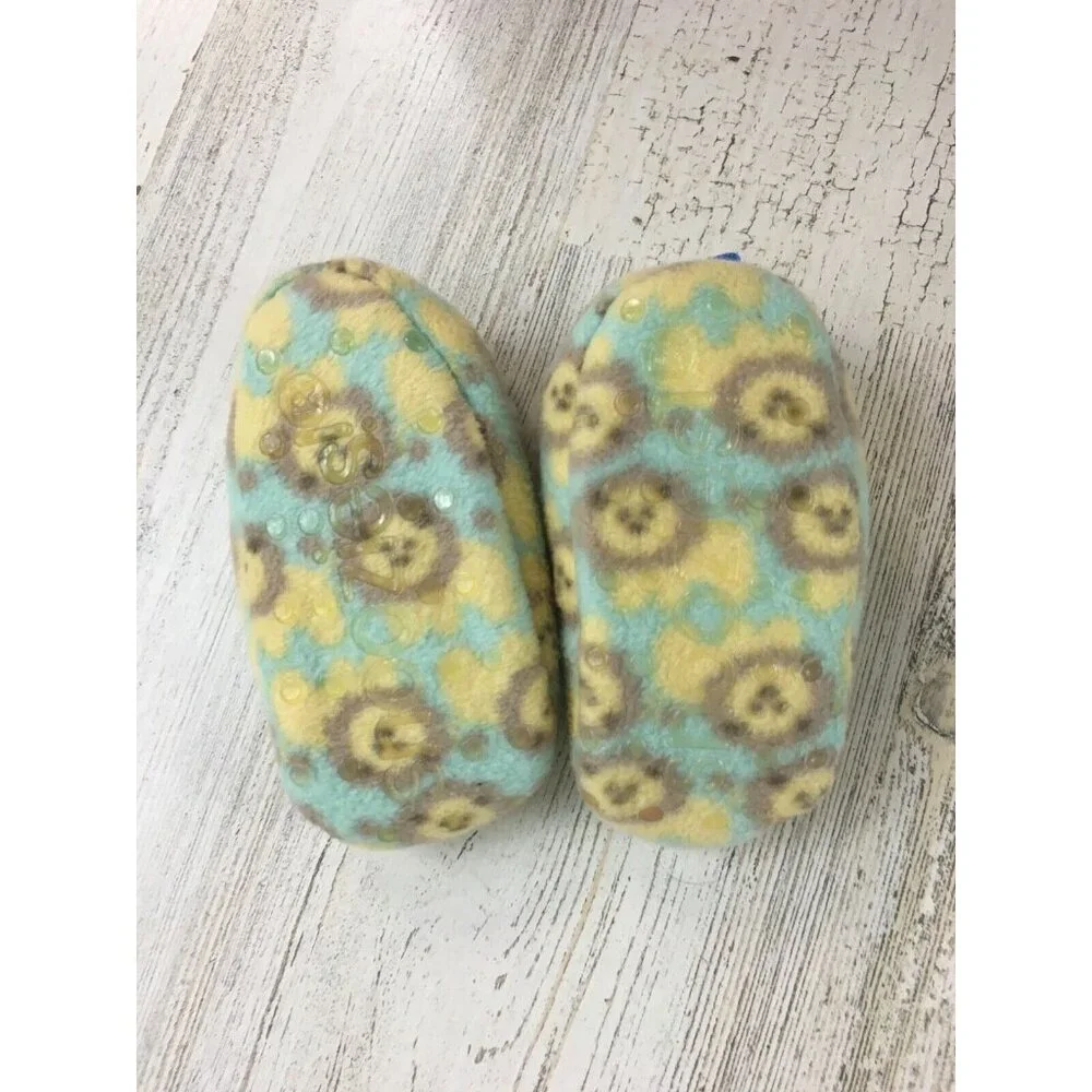 Baby Snoozies Sherpa Slippers Booties Sz 0 to 3 M Boys Girls Lions